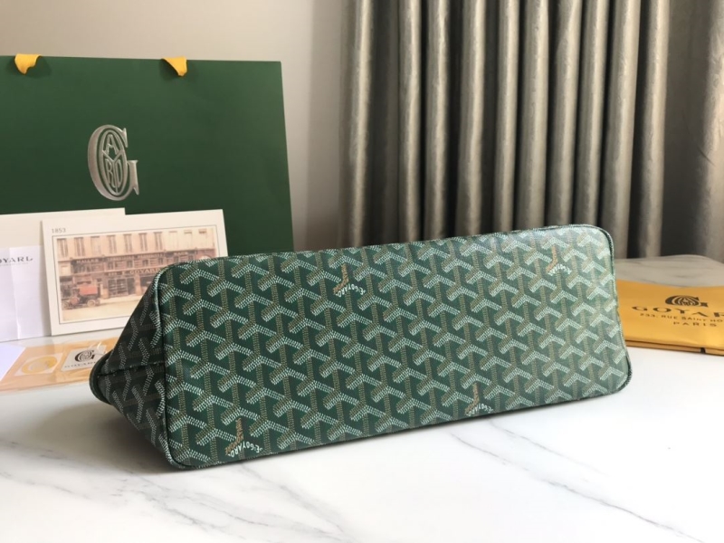 Goyard Pet Bags